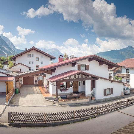 Chalet Holzerstubn Ehrwald Zewnętrze zdjęcie