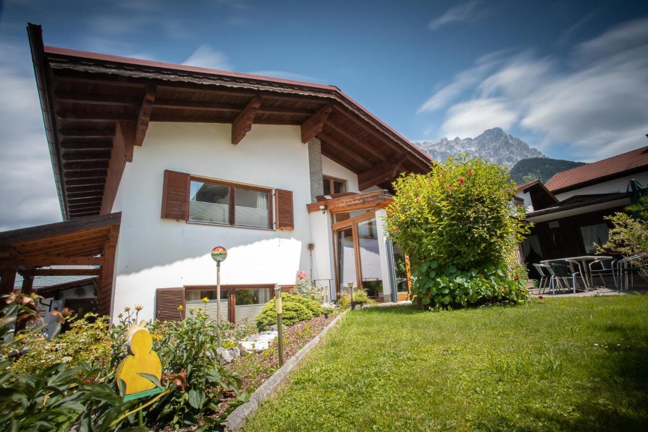 Chalet Holzerstubn Ehrwald Zewnętrze zdjęcie